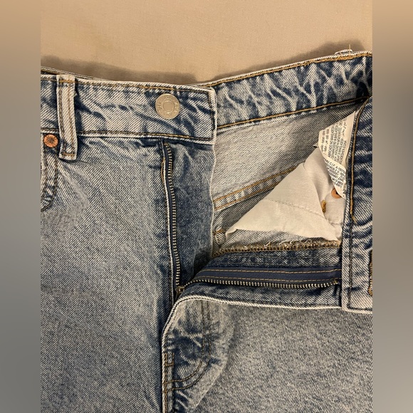 Zara high waited Jean shorts! - Picture 3 of 6